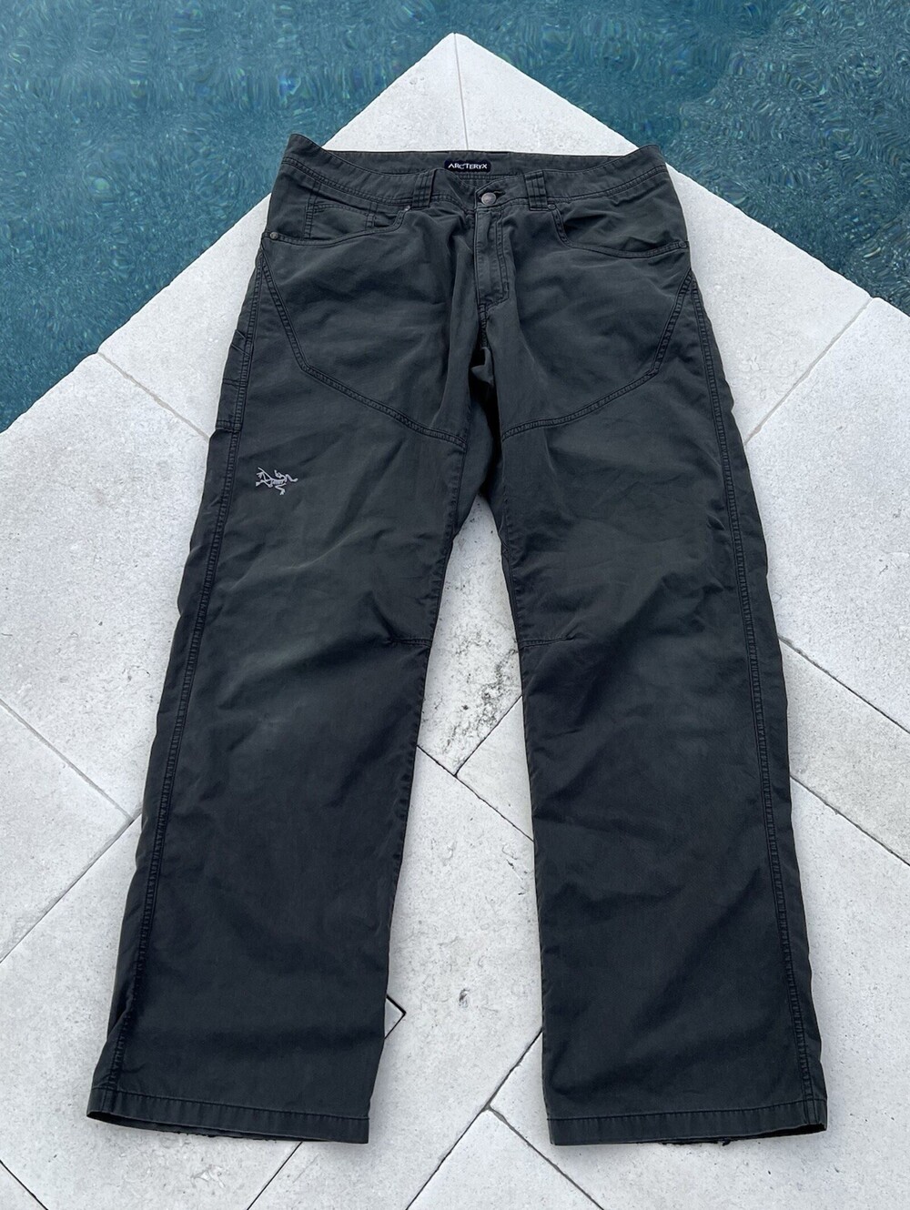 ARC'TERYX Men’s Cronin Pants Men 34x32 Charcoal Gray 14585 Hiking Camping